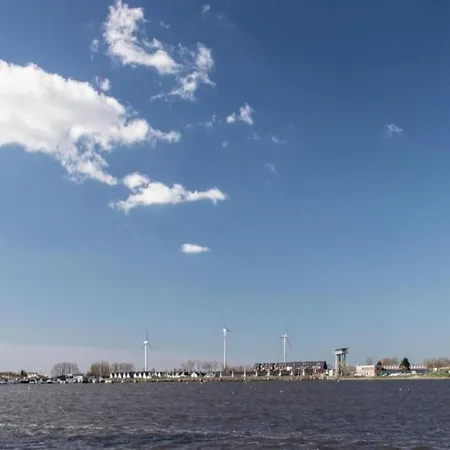 Authentic Fisherman's House In Nieuwpoort, Cleaning Included Holiday home Nieuwpoort