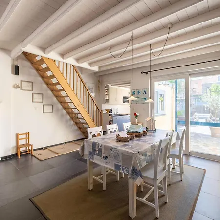 Seaside Charm & Privacy, Cleaning Included Nieuwpoort