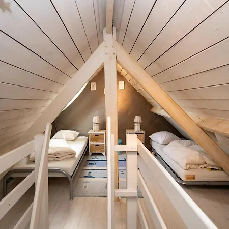 Holiday home Seaside Charm & Privacy, Cleaning Included *