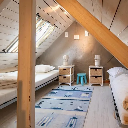 Authentic Fisherman's House In Nieuwpoort, Cleaning Included Holiday home