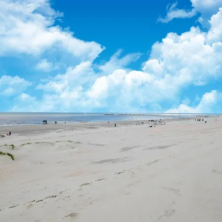 Holiday home Seaside Charm & Privacy, Cleaning Included *