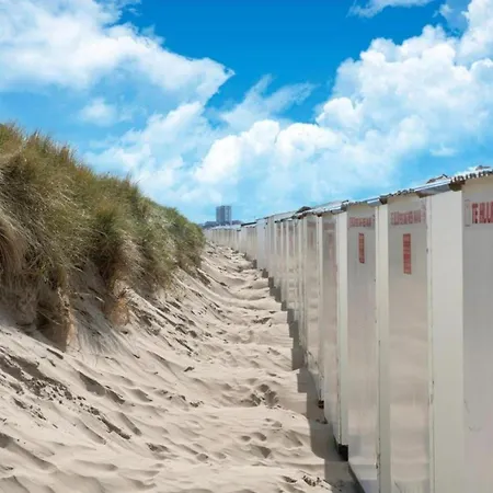 Seaside Charm & Privacy, Cleaning Included *
